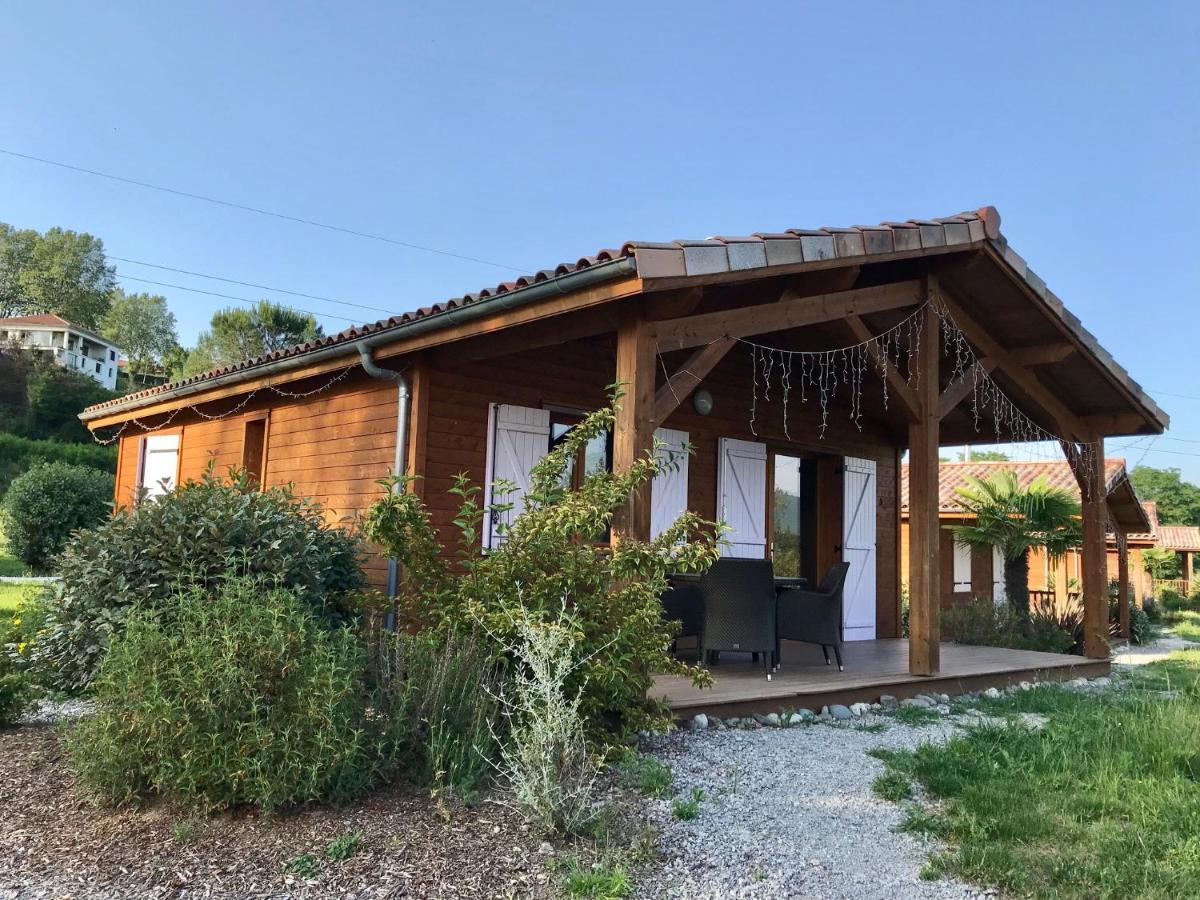 Les Chalets Montréjeau Exterior foto