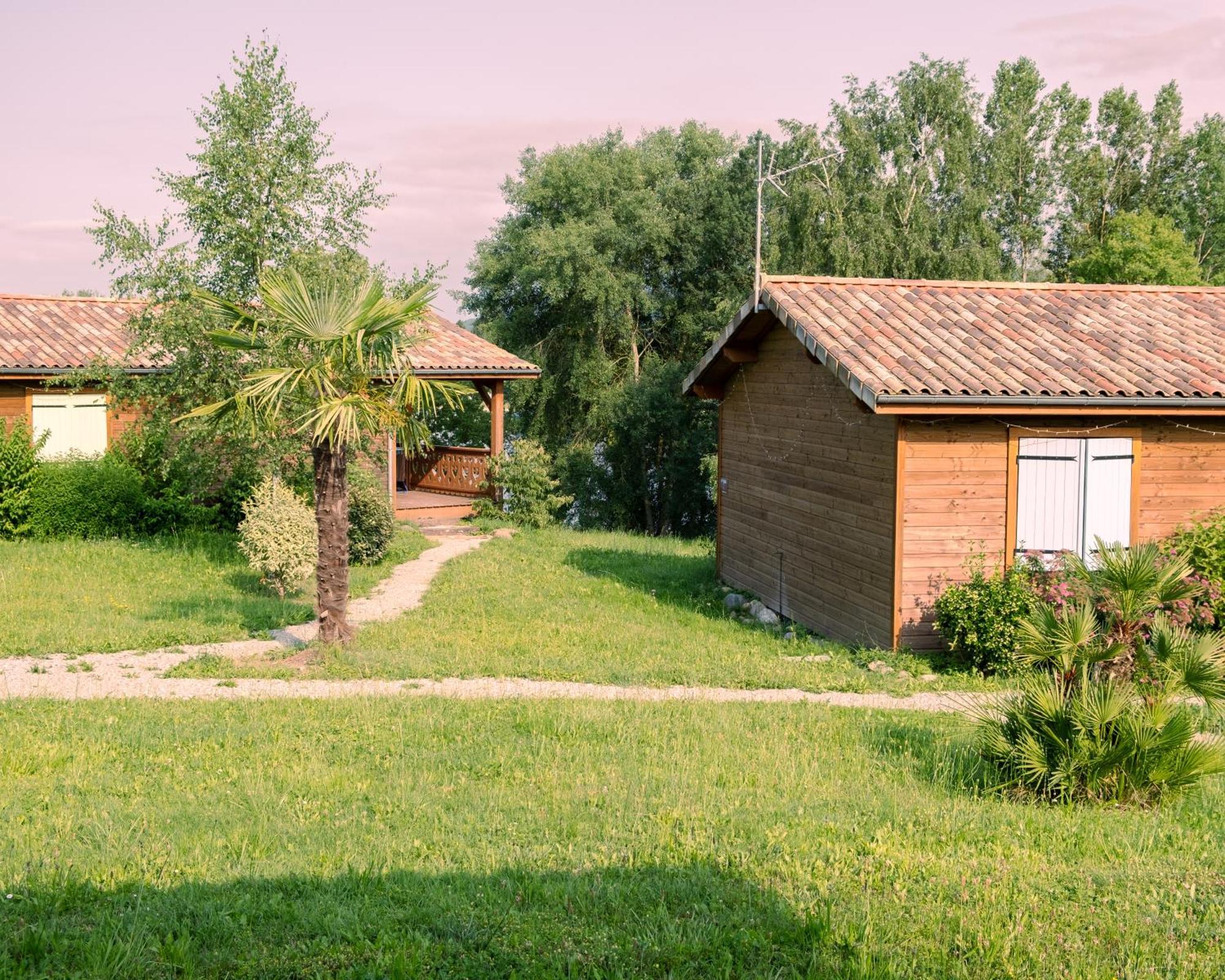 Les Chalets Montréjeau Exterior foto